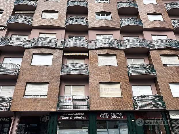 appartamento in vendita a Cuneo in zona Centro Città