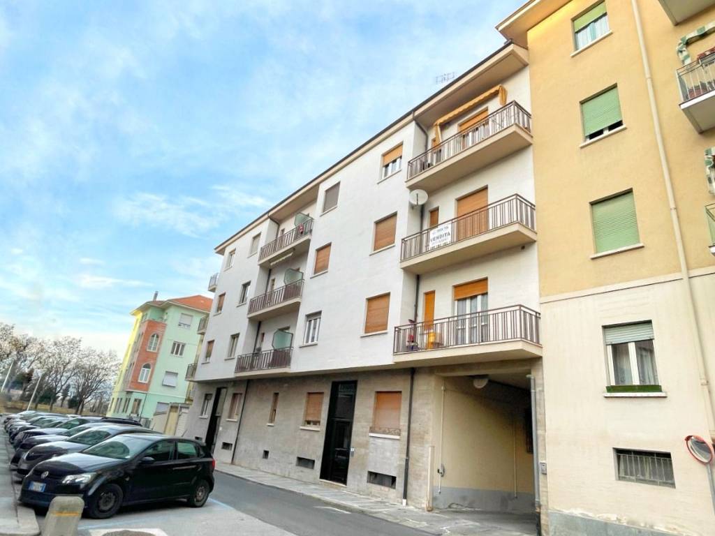 appartamento in vendita a Cuneo in zona Centro Città