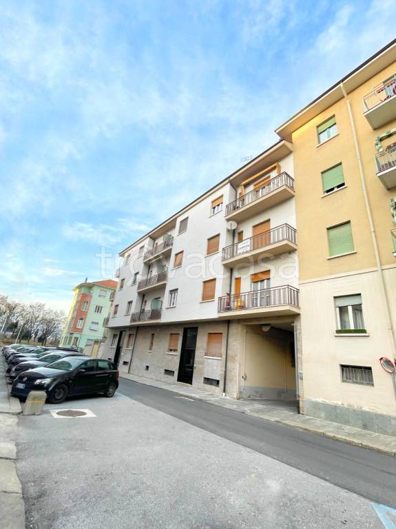 appartamento in vendita a Cuneo in zona Centro Città