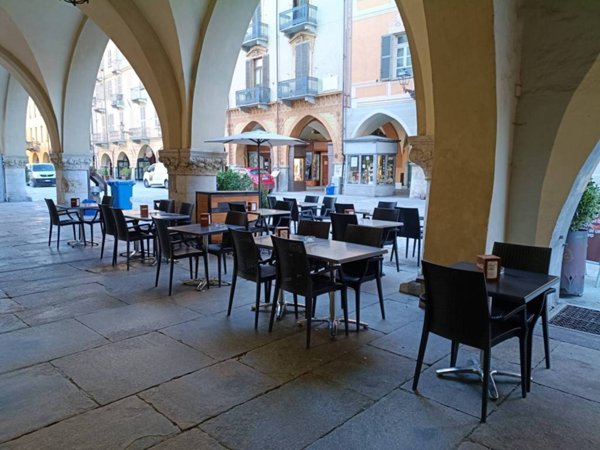 negozio in affitto a Cuneo in zona Centro Città