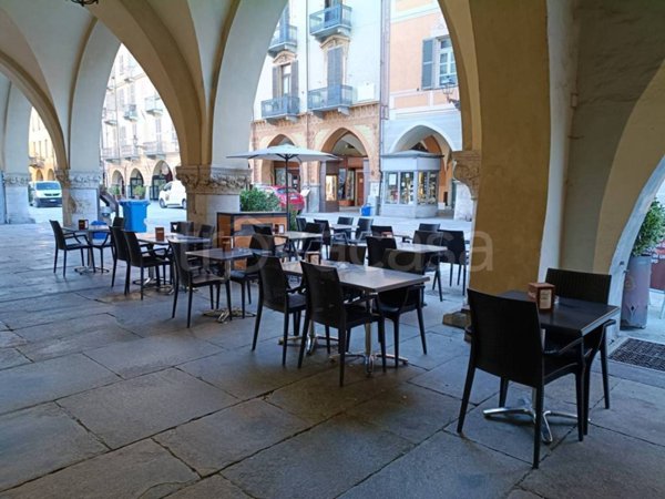 negozio in vendita a Cuneo in zona Centro Città