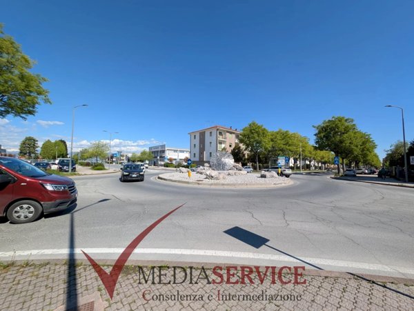 locale di sgombero in vendita a Cuneo