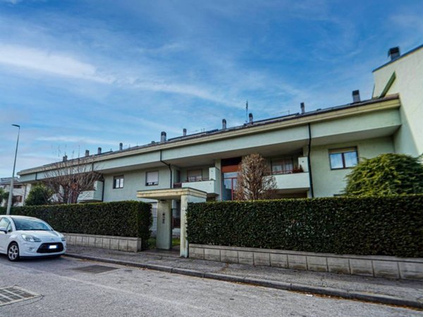 appartamento in vendita a Cuneo in zona Madonna delle Grazie