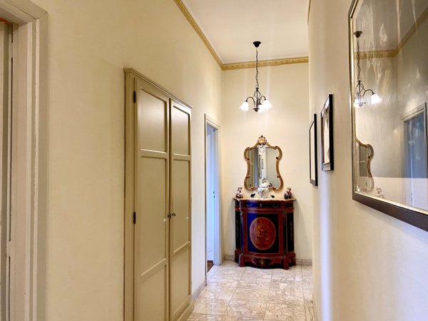 appartamento in vendita a Cuneo in zona Confreria