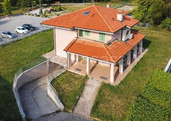 casa indipendente in vendita a Cuneo in zona Borgo San Giuseppe