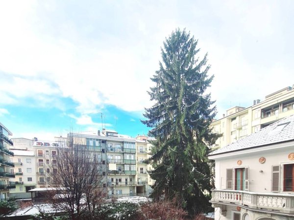 appartamento in vendita a Cuneo in zona San Rocco Castagnaretta