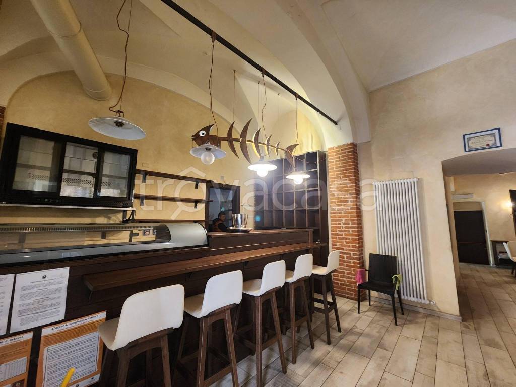 negozio in vendita a Cuneo in zona Centro Città