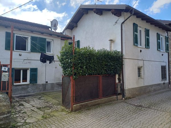 casa indipendente in vendita a Cuneo in zona Borghetto