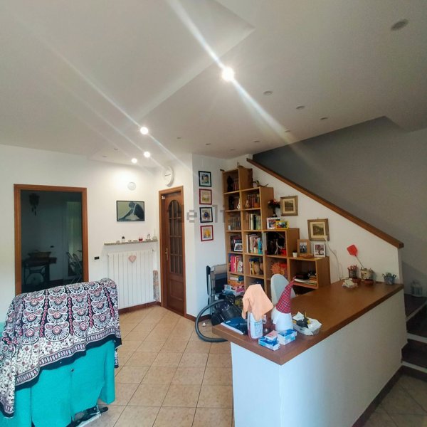 casa indipendente in vendita a Cuneo in zona Borghetto
