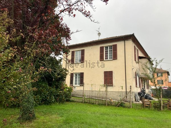 casa indipendente in vendita a Cuneo in zona Borghetto