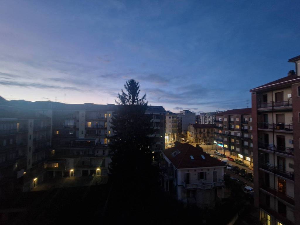 appartamento in vendita a Cuneo in zona San Rocco Castagnaretta