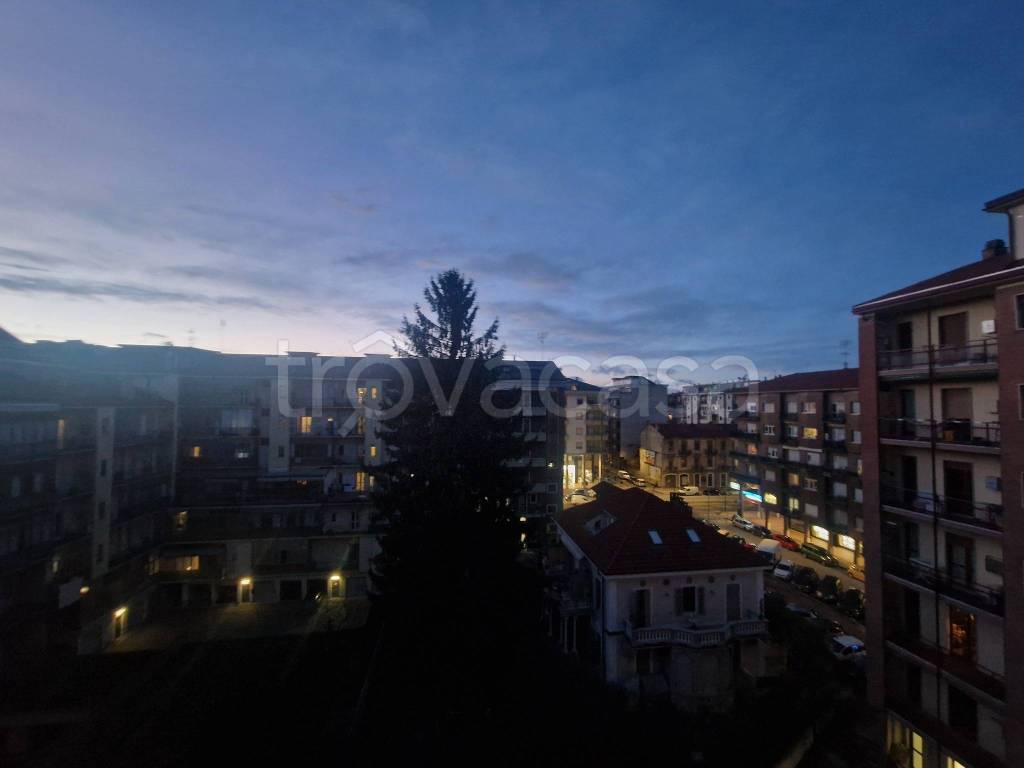appartamento in vendita a Cuneo in zona Centro Città