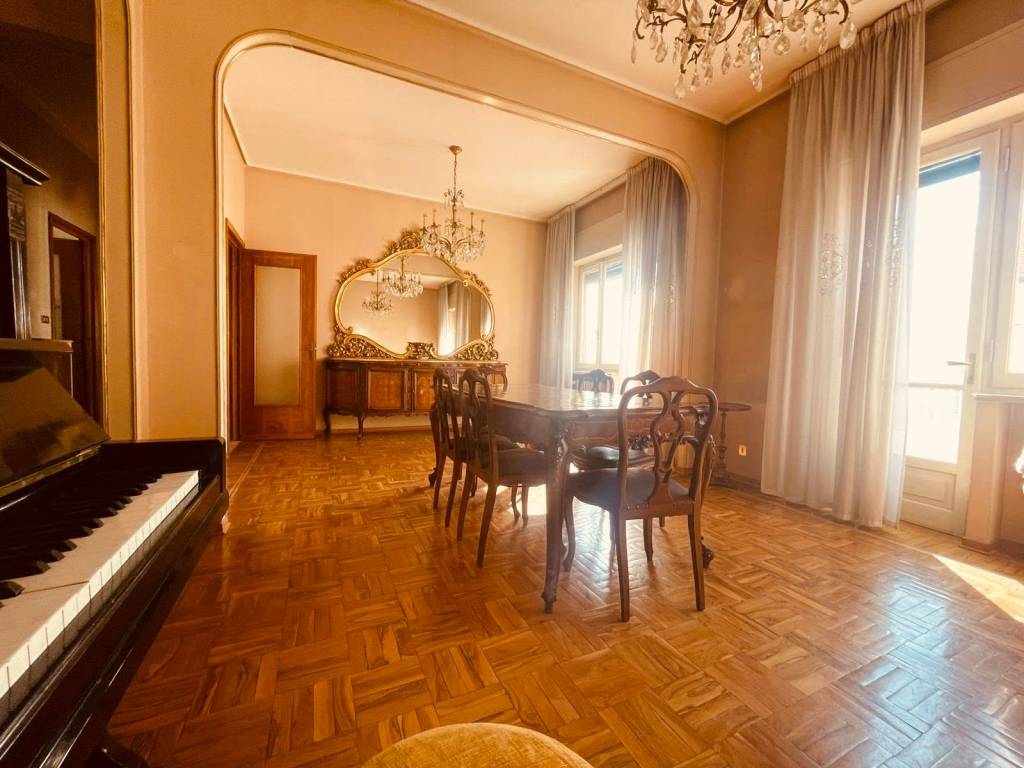 appartamento in vendita a Cuneo in zona Centro Città