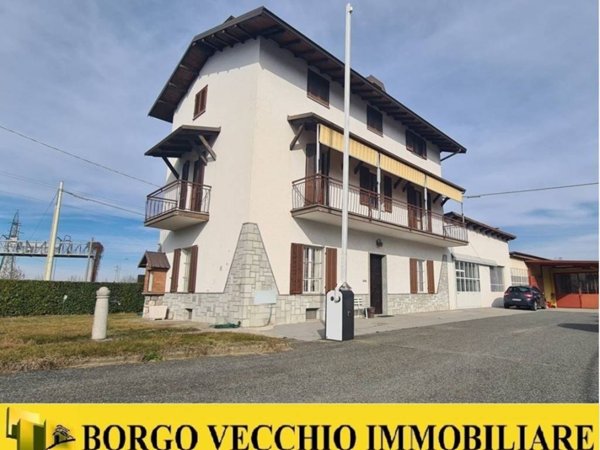 casa indipendente in vendita a Cuneo in zona San Rocco Castagnaretta