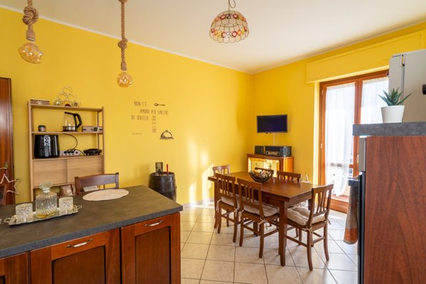 casa indipendente in vendita a Cuneo in zona Roata Rossi