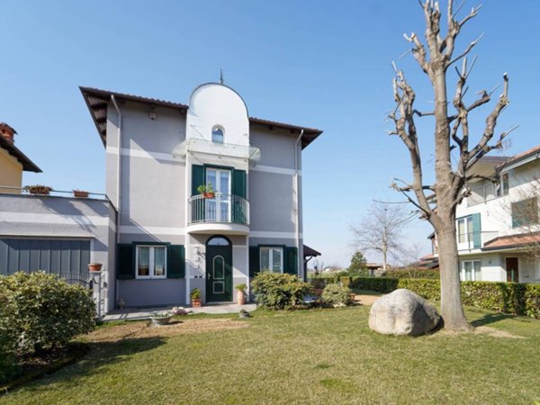 casa indipendente in vendita a Cuneo in zona Spinetta