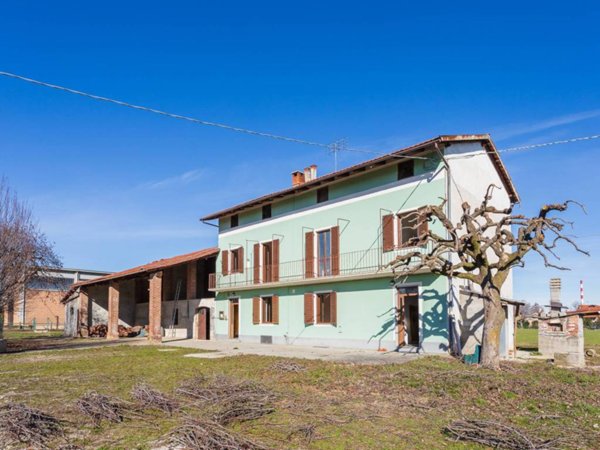 casa indipendente in vendita a Cuneo in zona Spinetta
