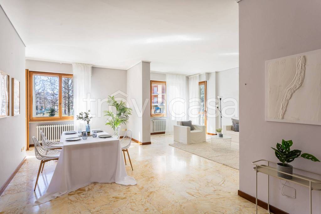 appartamento in vendita a Cuneo in zona Centro Città