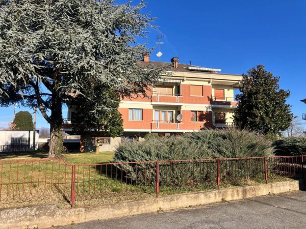 appartamento in vendita a Cuneo in zona Confreria