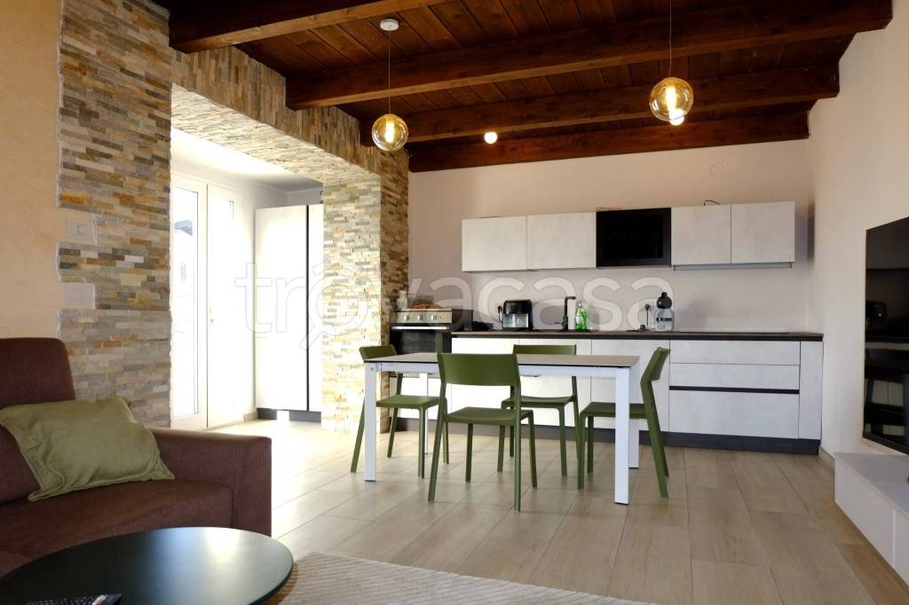 casa indipendente in vendita a Cuneo in zona Borgo San Giuseppe