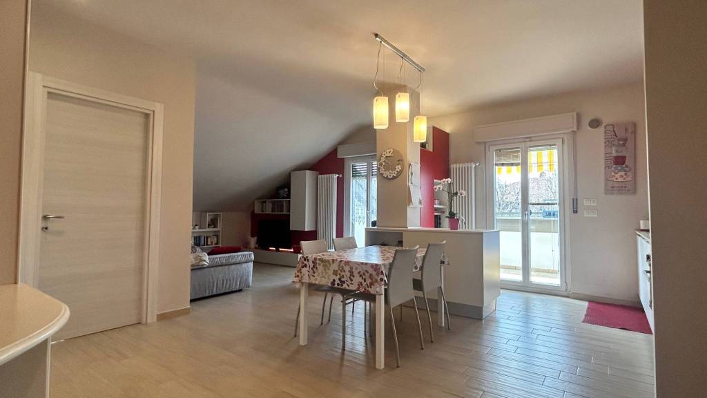 appartamento in vendita a Cuneo in zona Centro Città