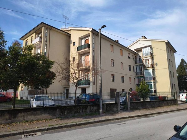 appartamento in vendita a Cuneo in zona San Rocco Castagnaretta