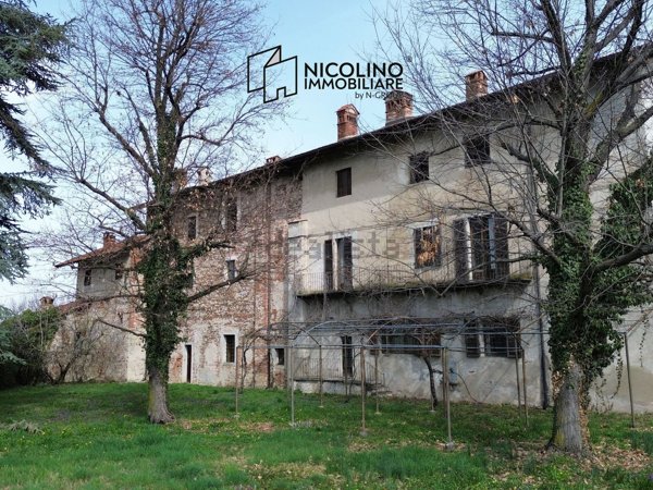 casale in vendita a Cuneo in zona Centro Città