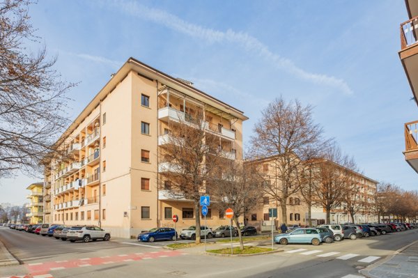 casa indipendente in vendita a Cuneo