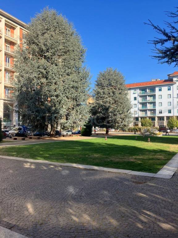 appartamento in vendita a Cuneo in zona Centro Città