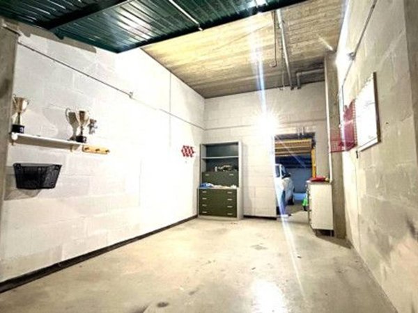 negozio in vendita a Cuneo