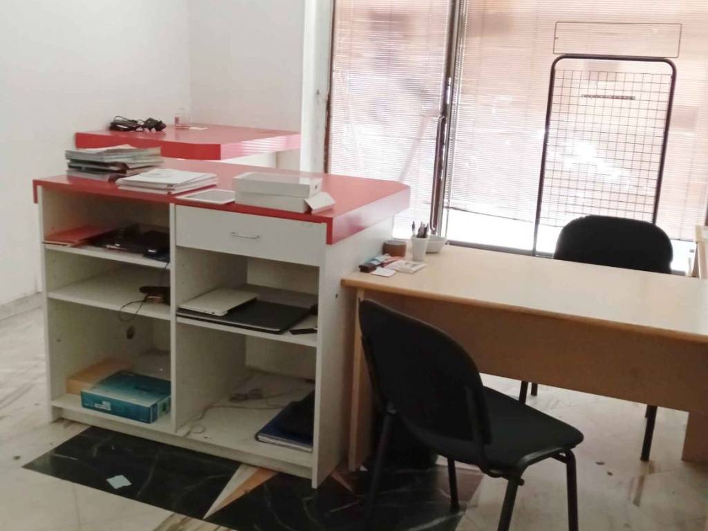 negozio in vendita a Cuneo