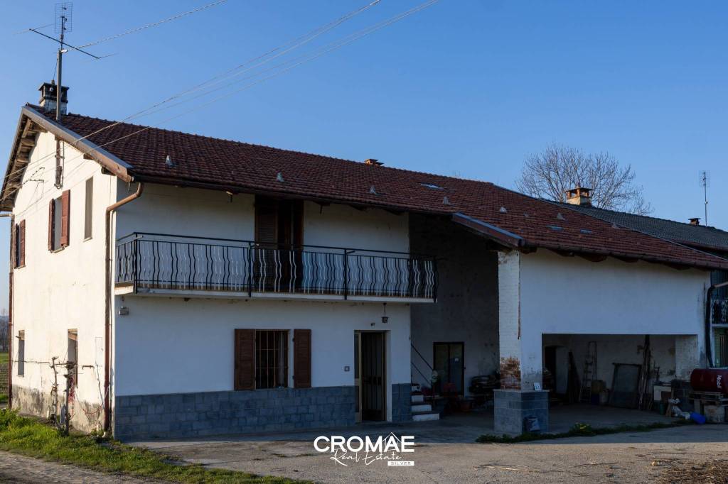 casa indipendente in vendita a Cuneo in zona Roata Rossi