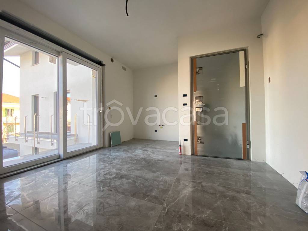 appartamento in vendita a Cuneo in zona San Rocco Castagnaretta