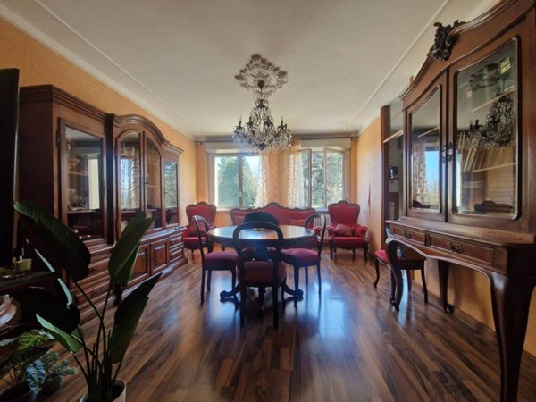 appartamento in vendita a Cuneo in zona Confreria