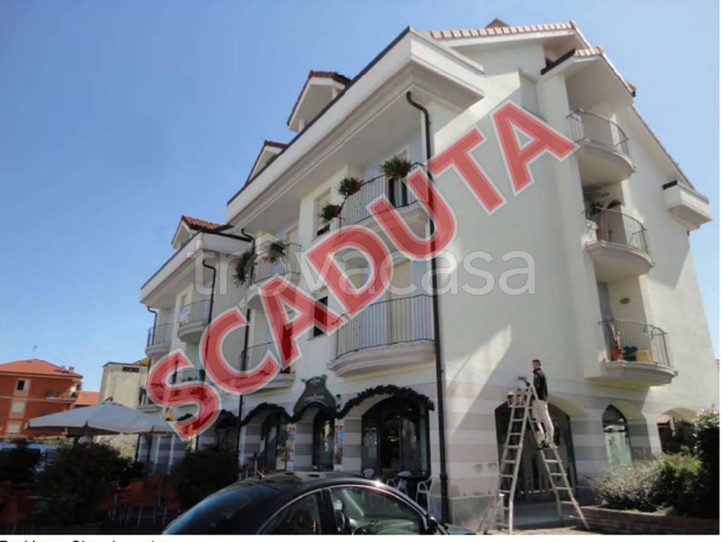 terreno edificabile in vendita a Cuneo in zona Confreria