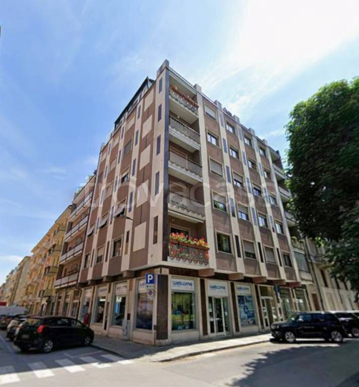 appartamento in vendita a Cuneo in zona Centro Città