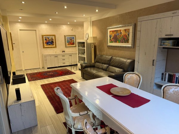 appartamento in vendita a Cuneo in zona Confreria