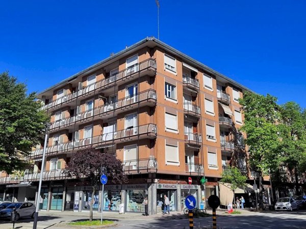 appartamento in vendita a Cuneo in zona Corso Galileo Ferraris