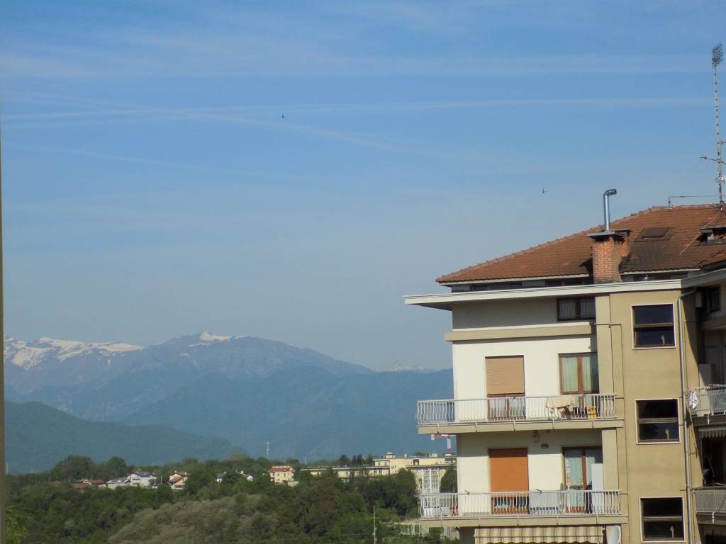 appartamento in vendita a Cuneo in zona Centro Città