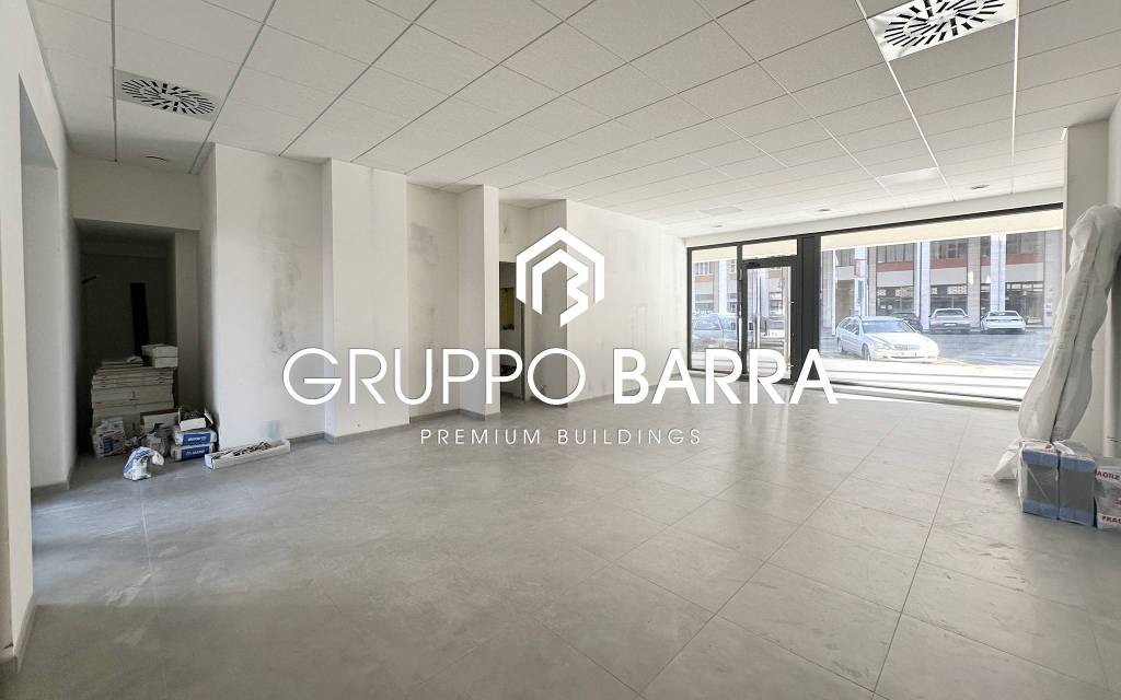negozio in vendita a Cuneo