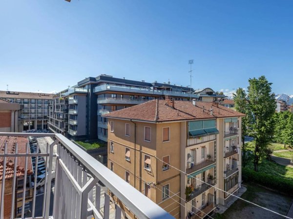 appartamento in vendita a Cuneo in zona Centro Città