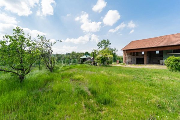 casa indipendente in vendita a Cuneo in zona Madonna delle Grazie