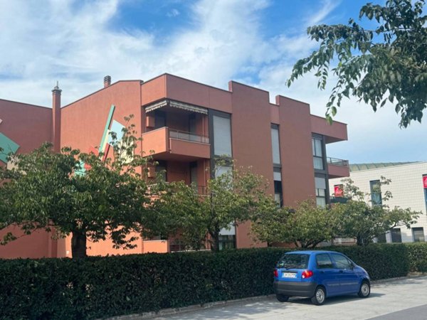 appartamento in vendita a Cuneo in zona San Rocco Castagnaretta