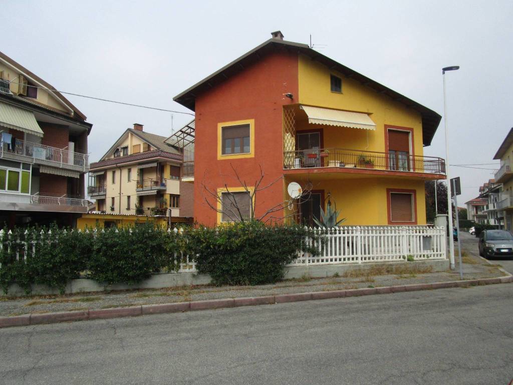 quadrivano in vendita a Cuneo in zona Borgo San Giuseppe