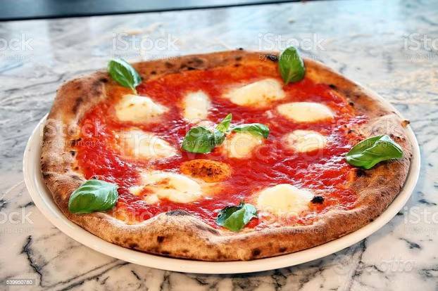 negozio in vendita a Cuneo in zona Centro Città