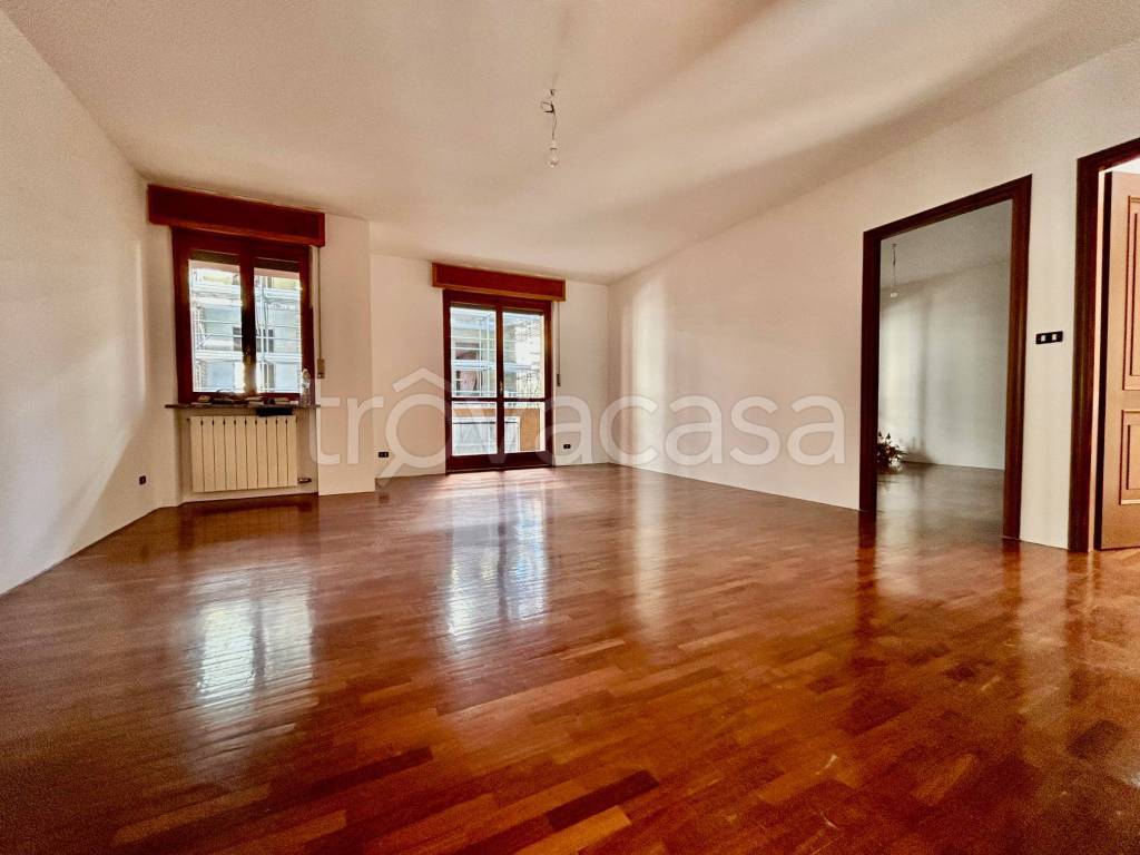 appartamento in vendita a Cuneo in zona Viale degli Angeli