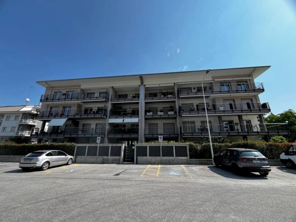 appartamento in vendita a Cuneo in zona Viale degli Angeli