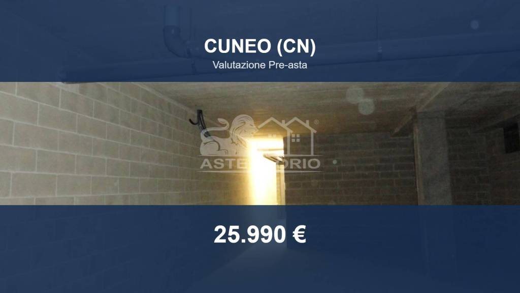 appartamento in vendita a Cuneo in zona Confreria