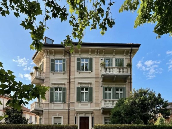 appartamento in vendita a Cuneo in zona Centro Città