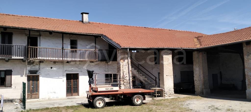 casa indipendente in vendita a Cuneo in zona Madonna dell'Olmo